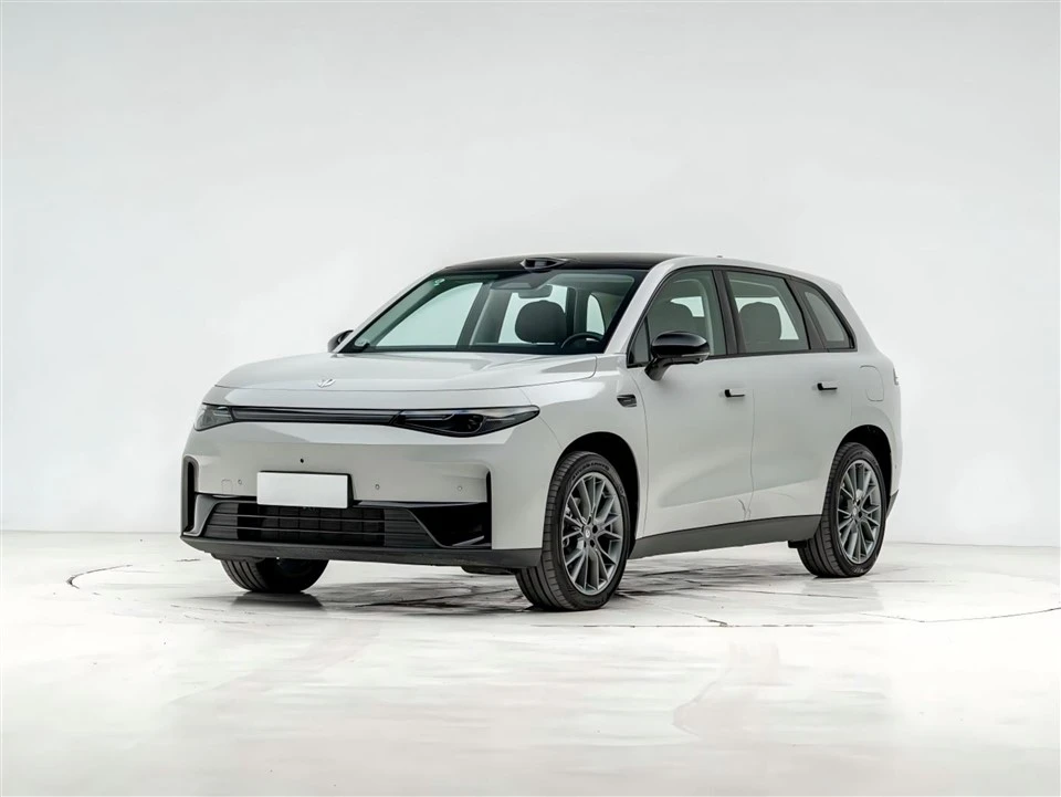 SUV Leap Motor C10