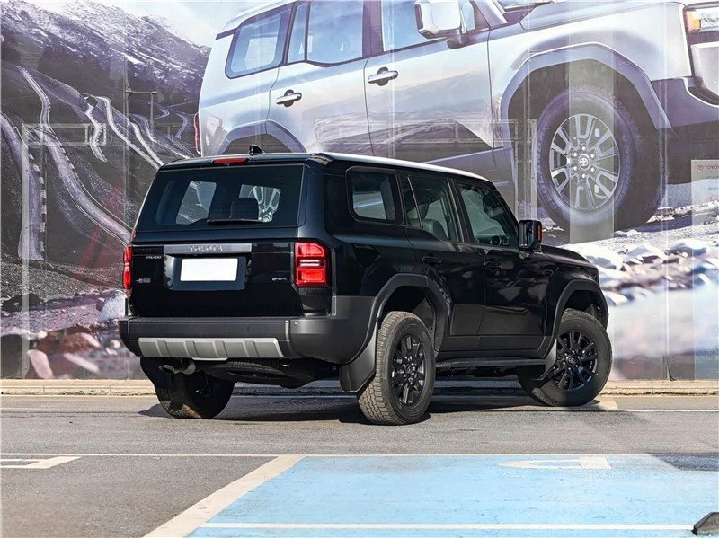 Toyota Land Cruiser Prado SUV high quality